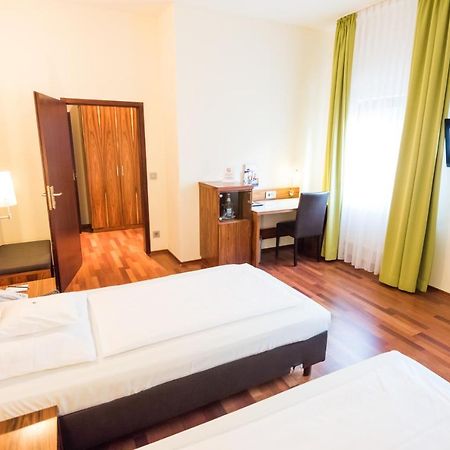 Hotel Stuttgart 21 חדר תמונה