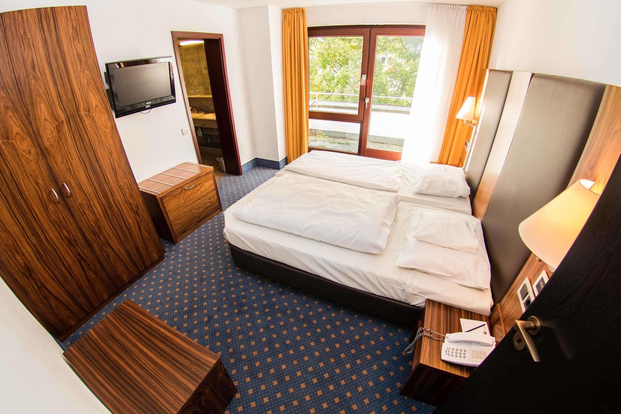 Hotel Stuttgart 21 מראה חיצוני תמונה