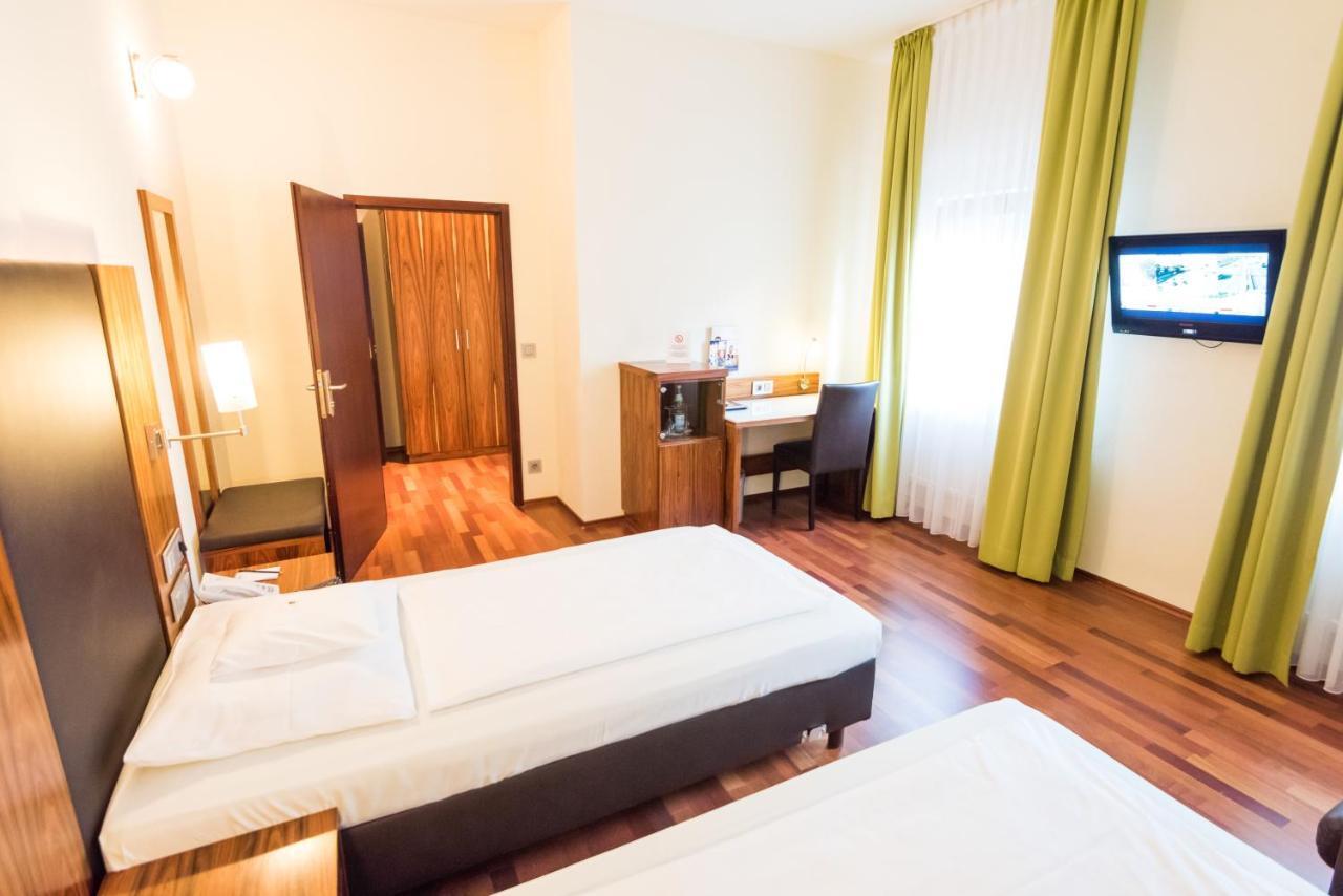 Hotel Stuttgart 21 חדר תמונה